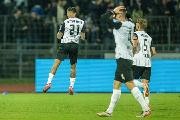 Goal for 2 0 by Oliver Batista Meier SSV Ulm 1846 Soccer, 21 , GER, SSV Ulm 1846 Soccer vs Darmstadt 98, Soccer, 2 Bundesliga, Matchday 27, Season 2024 2025, 28 03 2025, DFL DFB REGULATIONS PROHIBIT ANY USE OF PHOTOGRAPHS AS IMAGE SEQUENCES AND OR QUASI VIDEO, Eibner Pressefoto Sascha Walther GER, SSV Ulm 1846 Football vs Darmstadt 98, Football, 2 Bundesliga, Matchday 27, Season 2024 2025, 28 03 2025 Ulm Copyright: xEibner-Pressefotox EP_EER