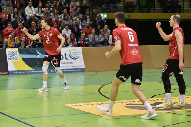 Joy, jubilation, from left Niklas Lichtenauer TV Rottenburg, 08 , Maik Trautmann6 TV Rottenburg, 06 , Moritz Rauber TV Rottenburg, 02 3 TV Rottenburg vs CERATONIA Volleys Eltmann, Volleyball, 2 Bundesliga Sued, 24 Matchday, Season 2024 2025, 29 03 2025, TV Rottenburg vs CERATONIA Volleys Eltmann, Volleyball, 2 Bundesliga Sued, 24 Matchday, Season 2024 2025, 29 03 2025 Rottenburg Copyright: xEibner-Pressefoto RalphxKunzex EP_RKE