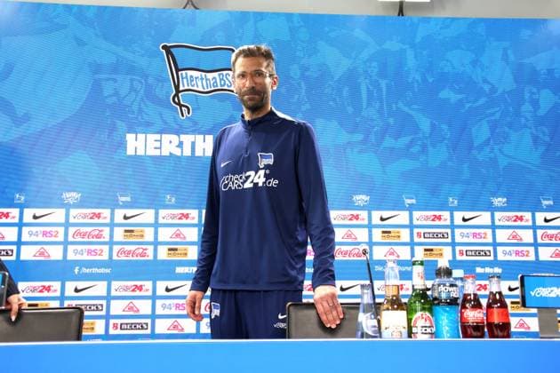 DEU, DFL, 2 FBL Hertha BSC, PK, 03 04 2025, Sportforum, Berlin, DEU, DFL, 2 FBL Hertha BSC, PK, im Bild Co Trainer Andre Mijatovic Hertha BSC Berlin DFL regulations prohibit any use of Photographs as image sequences and or quasi video Foto Juergen Engler nordphoto GmbH nordphotoxGmbHx xEngler nph00076