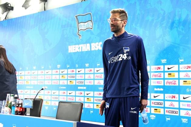DEU, DFL, 2 FBL Hertha BSC, PK, 03 04 2025, Sportforum, Berlin, DEU, DFL, 2 FBL Hertha BSC, PK, im Bild Co Trainer Andre Mijatovic Hertha BSC Berlin DFL regulations prohibit any use of Photographs as image sequences and or quasi video Foto Juergen Engler nordphoto GmbH nordphotoxGmbHx xEngler nph00076