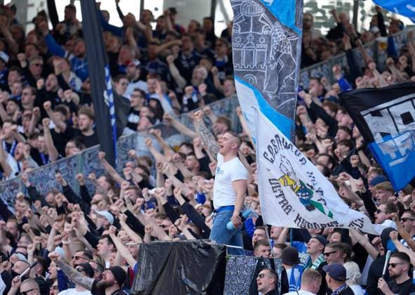 Hamburger SV Fans GER, 1 FC Nuernberg vs Hamburger SV, 2 Bundesliga, 28 Matchday, Season 2024 2025, 05 04 2025 DFL REGULATIONS PROHIBIT ANY USE OF PHOTOGRAPHS AS IMAGE SEQUENCES AND OR QUASI VIDEO GER, 1 FC Nuernberg vs Hamburger SV, 2 Bundesliga, 28 Matchday, Season 2024 2025, 05 04 2025 Nuernberg Copyright: xEibner-Pressefoto ScottxColemanx EP_SCN