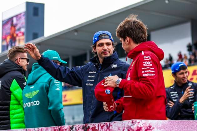 F1 - JAPANESE GRAND PRIX 2025 SAINZ Carlos (spa), Williams Racing FW47, LECLERC Charles (mco), Scuderia Ferrari SF-25, portrait during the Formula 1 Lenovo Japanese Grand Prix 2025, 3rd round of the 2025 FIA Formula One World Championship, WM, Weltmeisterschaft from April 4 to 6, 2025 on the Suzuka Circuit, in Suzuka, Japan - SuzukaJapan Copyright: xEricxAlonsox