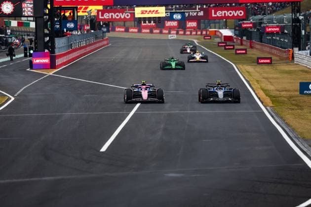 F1 - JAPANESE GRAND PRIX 2025 07 DOOHAN Jack (aus), Alpine F1 Team A525, 55 SAINZ Carlos (spa), Williams Racing FW47, action during the Formula 1 Lenovo Japanese Grand Prix 2025, 3rd round of the 2025 FIA Formula One World Championship, WM, Weltmeisterschaft from April 4 to 6, 2025 on the Suzuka Circuit, in Suzuka, Japan - SuzukaJapan Copyright: xFLORENTxGOODENx