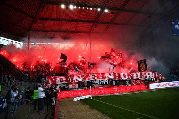 06 04 2025, xmohx, Fußball 2 Bundesliga, 1 FC Magdeburg 1 FC Kaiserslautern v l emotions, fans, mood, flags, logo, 1 FC Kaiserslautern, red white, teufel zuenden pyrotechnik DFL DFB REGULATIONS PROHIBIT ANY USE OF PHOTOGRAPHS as IMAGE SEQUENCES and or QUASI VIDEO Magdeburg