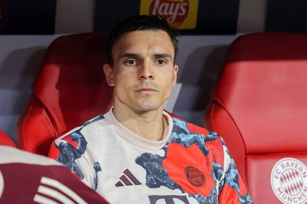 Joao Palhinha FC Bayern Muenchen, 16 on the bench before the match, GER, FC Bayern Muenchen vs Inter Milan, Football, UEFA Champions League, quarter-final first leg, 2024 2025 season, 08 04 2025, GER, FC Bayern Muenchen vs Inter Milan, Football, UEFA Champions League, quarter-final first leg, 2024 2025 season, 08 04 2025 Muenchen Copyright: xEibner-Pressefoto JennixMaulx EP_JML