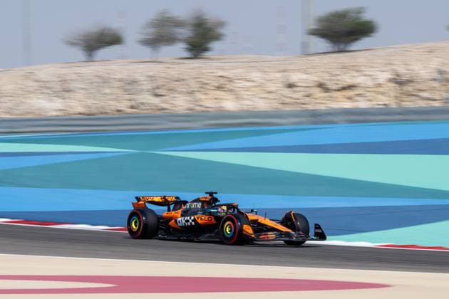 Oscar Piastri McLaren Formula 1 Team, Australia, 81 , BAH, Formula 1 World Championship, Gulf Air Grand Prix of Bahrain, Bahrain International Circuit, Free Practice, 2025 season, 11 04 2025 BAH, Formula 1 World Championship, Gulf Air Grand Prix of Bahrain, Bahrain International Circuit, Free Practice, 2025 season, 11 04 2025 Sakhir Copyright: xEibner-Pressefoto Memmlerx EP_MMR
