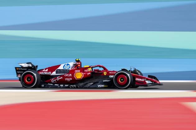 Lewis Hamilton Scuderia Ferrari HP, Great Britain, 44 m BAH, Formula 1 World Championship, Gulf Air Grand Prix of Bahrain, Bahrain International Circuit, Free Practice, 2025 season, 11 04 2025 BAH, Formula 1 World Championship, Gulf Air Grand Prix of Bahrain, Bahrain International Circuit, Free Practice, 2025 season, 11 04 2025 Sakhir Copyright: xEibner-Pressefoto Memmlerx EP_MMR