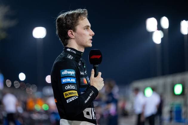 Oscar Piastri McLaren Formula 1 Team, Australia, 81 celebrates first place and pole position at Parc Ferme, BAH, Formula 1 World Championship, Gulf Air Grand Prix of Bahrain, Bahrain International Circuit, Qualifying, 2025 season, 12 04 2025 BAH, Formula 1 World Championship, Gulf Air Grand Prix of Bahrain, Bahrain International Circuit, Qualifying, 2025 season, 12 04 2025 Sakhir Copyright: xEibner-Pressefoto Memmlerx EP_MMR