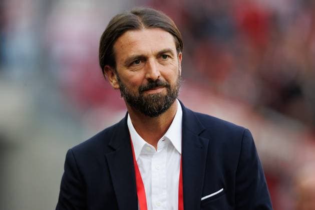 Thomas Hengen Managing Director Sport 1 FC Kaiserslautern Management GmbH , 1 FC Kaiserslautern vs 1 FC Nuernberg, Football, 2 Bundesliga, Season 2024 2025, Matchday 29, 12 04 2025 1 FC Kaiserslautern vs 1 FC Nuernberg, Football, 2 Bundesliga, Season 2024 2025, Matchday 29, 12 04 2025 Kaiserslautern Copyright: xEibner-Pressefoto AlexanderxNeisx EP_ANS