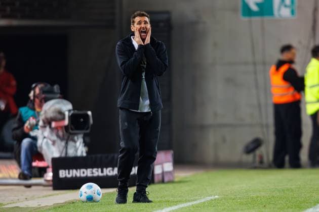 Miroslav Klose Coach 1 FC Nuernberg on the touchline, 1 FC Kaiserslautern vs 1 FC Nuernberg, Football, Bundesliga 2, Season 2024 2025, Matchday 29, 12 04 2025 1 FC Kaiserslautern vs 1 FC Nuernberg, Football, Bundesliga 2, Season 2024 2025, Matchday 29, 12 04 2025 Copyright: xEibner-Pressefoto AlexanderxNeisx EP_ANS