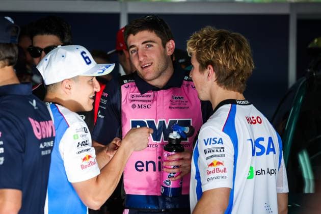 F1 - BAHRAIN GRAND PRIX 2025 HADJAR Isack (fra), Visa Cash App RB F1 Team VCARB02, DOOHAN Jack (aus), Alpine F1 Team A525, LAWSON Liam (nzl), Visa Cash App RB F1 Team VCARB02, portrait during the Formula 1 Gulf Bahrain Grand Prix 2025, 4th round of the 2025 FIA Formula One World Championship, WM, Weltmeisterschaft from April 11 to 13, 2025 on the Bahrain International Circuit, in Sakhir, Bahrain - SakhirBahrain Copyright: xFLORENTxGOODENx
