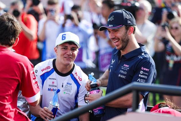 F1 - BAHRAIN GRAND PRIX 2025 HADJAR Isack (fra), Visa Cash App RB F1 Team VCARB02, GASLY Pierre (fra), Alpine F1 Team A525, portrait during the Formula 1 Gulf Bahrain Grand Prix 2025, 4th round of the 2025 FIA Formula One World Championship, WM, Weltmeisterschaft from April 11 to 13, 2025 on the Bahrain International Circuit, in Sakhir, Bahrain - SakhirBahrain Copyright: xFLORENTxGOODENx