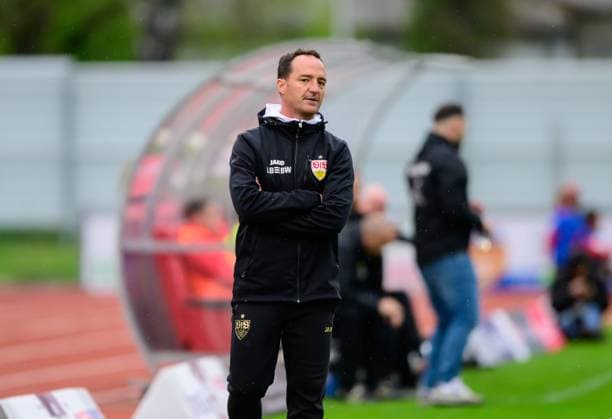 Coach Nico Willig, VFB Stuttgart U19 still dissatisfied, TSG Balingen U19 vs VFB Stuttgart U19, Football, Association Cup, Round of 16, Baden Wuerttemberg, Season 2024 2025, 16 04 2025 Eibner Pressefoto Andreas Ulmer TSG Balingen U19 vs VFB Stuttgart U19, Football, Association Cup, Round of 16, Baden Wuerttemberg, Season 2024 2025, 16 04 2025 Balingen Copyright: xEibner-Pressefoto AndreasxUlmerx EP_AUR