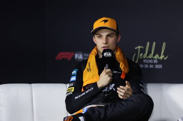 F1 - SAUDI ARABIAN GRAND PRIX 2025 PIASTRI Oscar (aus), McLaren F1 Team MCL39, portrait press conference, PK, Pressekonferenz during the Formula 1 STC Saudi Arabian Grand Prix 2025, 5th round of the 2025 FIA Formula One World Championship, WM, Weltmeisterschaft from April 18 to 20, 2025 on the Jeddah Corniche Circuit, in Jeddah, Saudi Arabia - JeddahSaudi Arabia Copyright: xANTONINxVINCENTx
