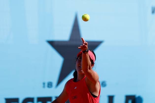 April 23, 2025, Madrid, Madrid, SPAIN: Carlota Martinez Cirez of Spain in action against Maya Joint of Australia during the Mutua Madrid Open 2025, ATP, Tennis Herren Masters 1000 and WTA, Tennis Damen 1000, tennis tournament celebrated at Caja Magica on April 23, 2025 in Madrid, Spain. Madrid SPAIN - ZUMAa181 20250423_zaa_a181_078 Copyright: xDennisxAgyemanx