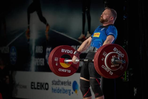Simon Brandhuber AV 03 Speyer in the clean and jerk GER, German Team Weightlifting Championship, German Weightlifting League Final, German Team Championship, 1 Bundesliga, 2024 2025 season, 26 04 2025 GER, German Team Weightlifting Championship, German Team Weightlifting League Final, German Team Championship, 1 Bundesliga, 2024 2025 season, 26 04 2025 Heidelberg Copyright: xEibner-Pressefoto GeraldxOelze-dexStoppanyx EP_ODS