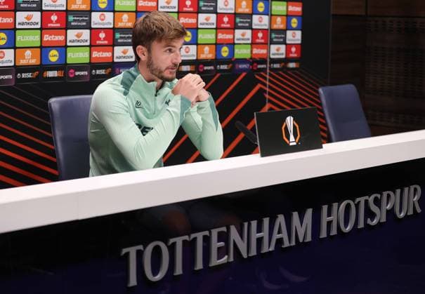 . - Tottenham Hotspur Training Session, Tottenham Hotspur v Bodo Glimt, UEFA Europa League, Semi Final, 1st Leg, Tottenham Hotspur Training Ground, Enfield, England. - 30th April 2025. (C) Daniel Weir Crystal Pix James Maddison of Tottenham Hotspur during the pre match press conference, PK, Pressekonferenz at Tottenham Hotspur Training Ground ahead of the UEFA Europa League Semi Final 1st leg match between Tottenham Hotspur v Bodo Glimt. - Tottenham Hotspur Training Session, Tottenham Hotspur v Bodo Glimt, UEFA Europa League, Semi Final, 1st Leg, Tottenham Hotspur Training Ground, Enfield, England. - 30th April 2025. (C) Daniel Weir Crystal Pix Enfield Tottenham Hotspur Training ground UK Copyright: xDanielxWeirx CP_DW_Tottenham_Training_300425_51