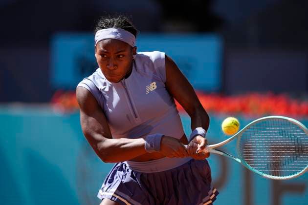 May 1, 2025, Madrid, Madrid, Spain: Coco Gauff of USA in action against Iga Swiatek of Poland during the Mutua Madrid Open 2025, ATP, Tennis Herren Masters 1000 and WTA, Tennis Damen 1000 tennis tournament, celebrated at Caja Magica on May 01, 2025 in Madrid, Spain. Madrid Spain - ZUMAa181 20250501_zaa_a181_082 Copyright: xOscarxJ.xBarrosox