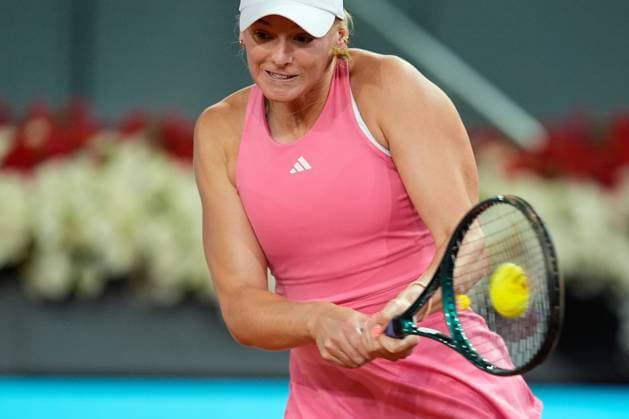 May 2, 2025, Madrid, Madrid, Spain: Ashlyn Krueger of USA plays doubles with Victoria Azarenka of Belarus against Veronika Kudermetova of Russia and Elise Mertens of Belgium during the Mutua Madrid Open 2025, ATP, Tennis Herren Masters 1000 and WTA, Tennis Damen 1000, tennis tournament celebrated at Caja Magica on May 02, 2025 in Madrid, Spain. Madrid Spain - ZUMAa181 20250502_zaa_a181_133 Copyright: xDennisxAgyemanx