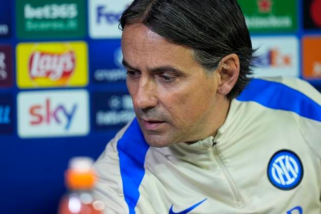 May 5, 2025, Milan, Milan, Italy: Simone Inzaghi, head coach of Inter, attends his press conference, PK, Pressekonferenz ahead of their UEFA Champions League 2024 25 semi final first second leg match against FC Barcelona, Barca at Giuseppe Meazza Stadium on May 05, 2025 in Milan, Italy. Milan Italy - ZUMAa181 20250505_zaa_a181_009 Copyright: xDennisxAgyemanx