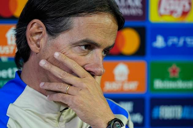 May 5, 2025, Milan, Milan, Italy: Simone Inzaghi, head coach of Inter, attends his press conference, PK, Pressekonferenz ahead of their UEFA Champions League 2024 25 semi final first second leg match against FC Barcelona, Barca at Giuseppe Meazza Stadium on May 05, 2025 in Milan, Italy. Milan Italy - ZUMAa181 20250505_zaa_a181_010 Copyright: xDennisxAgyemanx