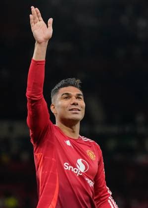 Manchester, England, 8th May 2025. Casemiro of Manchester United, ManU acknowledges fans following the Manchester United vs Athletic Bilbao UEFA Europa League Semi Final, 2nd Leg match at Old Trafford, Manchester. Picture credit should read: Andrew Yates Sportimage EDITORIAL USE ONLY. No use with unauthorised audio, video, data, fixture lists, club league logos or live services. Online in-match use limited to 120 images, no video emulation. No use in betting, games or single club league player publications. SPI_082_AY_MANCHESTER_UNITED_V_ATHLETIC_BILBAO SPI-3917-0082