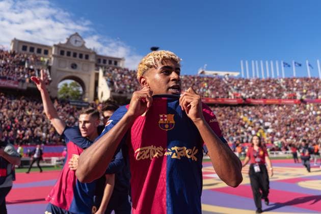 Spanish LaLiga EA Sports: FC Barcelona, Barca v Real Madrid CF in Barcelona, Spain. Barcelona, Spain, 11, May, 2025. FC Barcelona player (19) Lamine Yamal during LaLiga EA Sports match El Clasico between FC Barcelona and Real Madrid CF in Olympic Stadium Lluis Companys, Barcelona, Spain, on May 11, 2025. Barcelona Olympic Stadium Lluis Companys Barcelona Spain