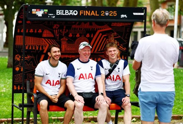 Tottenham fans seen around the city. Tottenham Hotspur v Manchester United, ManU Europa League Final, Football, San Mames Stadium, Bilbao, Spain - 21 May 2025 EDITORIAL USE ONLY No use with unauthorised audio, video, data, fixture lists, club league logos or live services. Online in-match use limited to 120 images, no video emulation. No use in betting, games or single club league player publications. Copyright: xJamesxMarsh Shutterstockx 15312890x