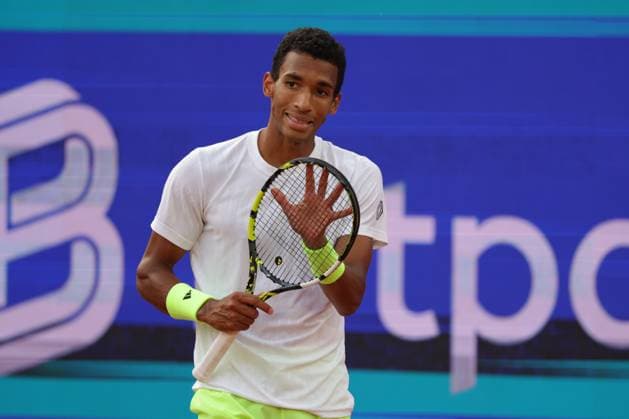 GER, Hamburg, xFSx , ATP 500 , Men Tennis Tournament Bitpanda Hamburg Open 2025, Semifinals , Men Singles , 23 05 2025 Felix Auger Aliassime CAN disappointed, disappointed looking, dissapointed, sad, frustrated, frustrated, frustrated Copyright: HMBxMedia FernandoxSoares