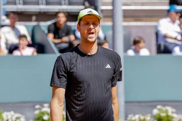 Hubert Hurkacz POL , Switzerland, Tennis, Gonet Geneva Open ATP 250 , Final Singles,2025, Hubert Hurkacz POL vs Novak Djokovic SRB , 24 05 2025, Parc des Eaux Vives, Geneva, Switzerland Geneva Parc des Eaux Vives Geneva Switzerland Copyright: xGrantxHubbsx