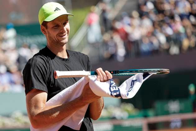 Hubert Hurkacz POL , Switzerland, Tennis, Gonet Geneva Open ATP 250 , Final Doubles,2025, Ariel Behar URU Joran Vliegen BEL vs Sadio Doumbia FRA Fabien Reboul FRA , 24 05 2025, Parc des Eaux Vives, Geneva, Switzerland Geneva Parc des Eaux Vives Geneva Switzerland Copyright: xGrantxHubbsx