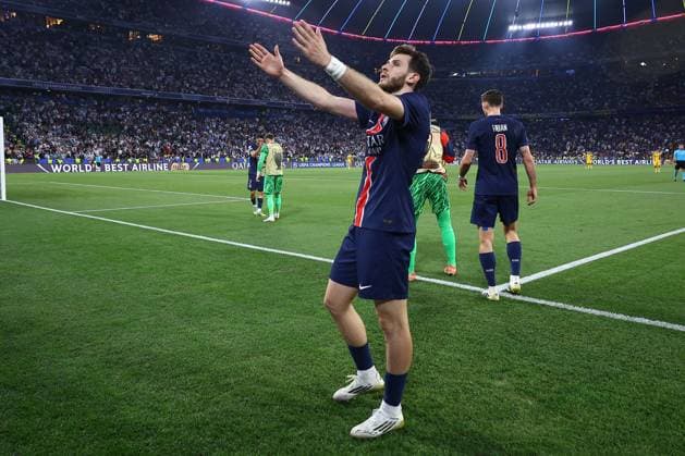 Khvicha Kvaratskhelia of PSG scoring to make it 4-0 and celebrates Paris Saint-Germain v Inter Milan, UEFA Champions League Final, Football, Allianz Arena, Munich, Germany - 31 May 2025 EDITORIAL USE ONLY No use with unauthorised audio, video, data, fixture lists, club league logos or live services. Online in-match use limited to 120 images, no video emulation. No use in betting, games or single club league player publications. Copyright: xMichaelxZemanek Shutterstockx 15330931de