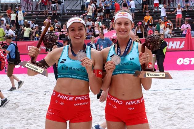 Beach Pro Tour Ostrava, 01 06 2025 Beach Pro Tour Ostrava, Beach Volleyball, Elite16, Ostrava, 01 06 2025 Picture Samoilova, Anastasija LAT, 2 , and Graudina, Tina LAT, 1 Copyright: xBEAUTIFULxSPORTS NilsxKoepkex