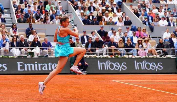 Aryna Sabalenka in action during the final French Open Tennis, Day Fourteen, Tennis, Roland Garros, Paris, France - 07 Jun 2025 EDITORIAL USE ONLY No use with unauthorised audio, video, data, fixture lists, club league logos or live services. Online in-match use limited to 120 images, no video emulation. No use in betting, games or single club league player publications. Copyright: xJavierxGarcia Shutterstockx 15346223v