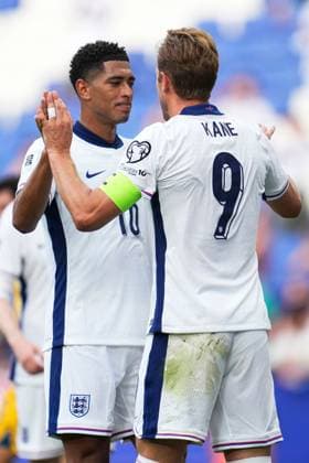 Harry Kane of England celebrates scoring the opening goal for their side with their teammates Andorra v England, FIFA 2026 World Cup Qualifying, Group K, Football, RCDE Stadium, Barcelona, Spain - 07 Jun 2025 EDITORIAL USE ONLY No use with unauthorised audio, video, data, fixture lists, club league logos or live services. Online in-match use limited to 120 images, no video emulation. No use in betting, games or single club league player publications. Copyright: xBaguxBlanco Shutterstockx 15345797bh