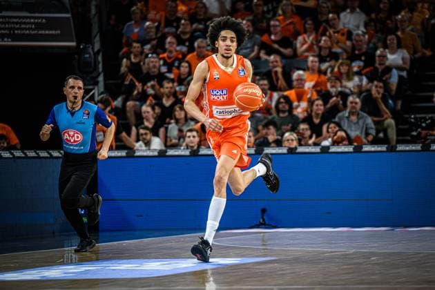 Neu Ulm, Germany, 12 06 25 Noa Essengue ratiopharm ulm in action, on the ball, single action during the Basketball Bundesliga Semifinals Playoffs Game 5 match between ratiopharm ulm vs FIT ONE Wuerzburg Baskets at ratiopharm Arena on June 12, 2025 in Neu Ulm, Germany Photo by Harry Langer DeFodi Images ratiopharm Arena, Germany, 12 06 25 Noa Essengue ratiopharm ulm controls the Ball during the Basketball Bundesliga Semifinals Playoffs Game 5 match between ratiopharm ulm vs FIT ONE Wuerzburg Baskets at Neu Ulm on June 12, 2025 in ratiopharm Arena, Germany Photo by Harry Langer DeFodi Images Photo by Harry Langer DeFodi Images