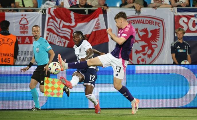 Brooke Norton-Cuffy of England Under 21 England U21, U 21 v Germany U21, UEFA Under 21 European Championship, EM, Europameisterschaft 2025, Group B, Football, Nitra Stadium, Nitra, Slovakia - 18 Jun 2025 EDITORIAL USE ONLY No use with unauthorised audio, video, data, fixture lists, club league logos or live services. Online in-match use limited to 120 images, no video emulation. No use in betting, games or single club league player publications. Copyright: xNikolaxKrstic Shutterstockx 15363358ct
