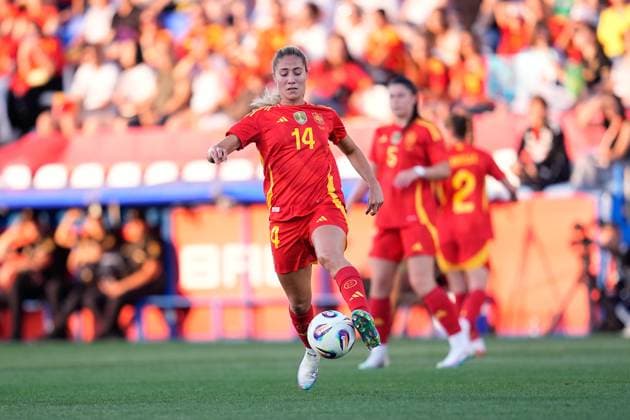June 27, 2025, Leganes, Madrid, Spain: Laia Aleixandri of Spain in action during the Women s International Friendly, Länderspiel, Nationalmannschaft football match played between Spain and Japan at Butarque stadium on June 27, 2025, in Leganes, Madrid, Spain. Leganes Spain - ZUMAa181 20250627_zaa_a181_008 Copyright: xDennisxAgyemanx