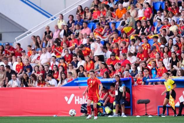 June 27, 2025, Leganes, Madrid, Spain: Ona Batlle of Spain in action during the Women s International Friendly, Länderspiel, Nationalmannschaft football match played between Spain and Japan at Butarque stadium on June 27, 2025, in Leganes, Madrid, Spain. Leganes Spain - ZUMAa181 20250627_zaa_a181_017 Copyright: xDennisxAgyemanx