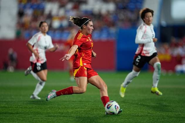 June 27, 2025, Leganes, Madrid, Spain: Mariona Caldentey of Spain in action during the Women s International Friendly, Länderspiel, Nationalmannschaft football match played between Spain and Japan at Butarque stadium on June 27, 2025, in Leganes, Madrid, Spain. Leganes Spain - ZUMAa181 20250627_zaa_a181_050 Copyright: xDennisxAgyemanx