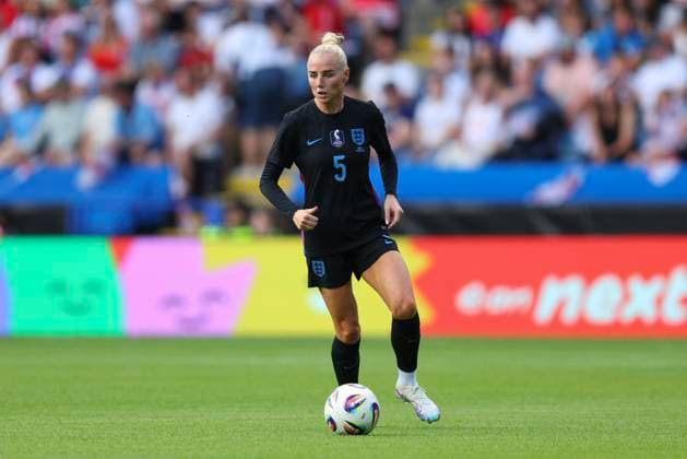 Leicester, England, 29th June 2025. Alex Greenwood of England Women during the England Women vs Jamaica Women International Friendly, Länderspiel, Nationalmannschaft match at the King Power Stadium, Leicester. Picture credit should read: James Baylis Sportimage EDITORIAL USE ONLY. No use with unauthorised audio, video, data, fixture lists, club league logos or live services. Online in-match use limited to 120 images, no video emulation. No use in betting, games or single club league player publications. SPI_078_JB_Eng_Jam SPI-3998-0078