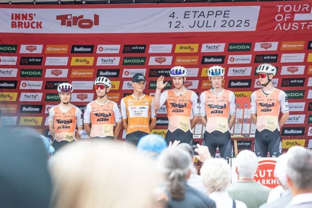 12 07 2025, Kühtai, AUT, Tour of Austria 2025, Stage 4 from Innsbruck to Kühtai 117,1 km , in the picture TIROL KTM CYCLING TEAM with Mattie Dodd GBR , Nicolas Ginter SUI , Samuel Novak SVK , David Paumann AUT , Jakob Purtscheller AUT , Marco Schrettl AUT , Tim Wafler AUT TIROL KTM CYCLING TEAM with Mattie Dodd GBR , Nicolas Ginter SUI , Samuel Novak SVK , David Paumann AUT , Jakob Purtscheller AUT , Marco Schrettl AUT , Tim Wafler AUT before the start of the stage 4 from Innsbruck to Kühtai 117,1 km of the Tour of Austria Kühtai, Austria on 2025 07 12 Expa Kühtai EP_gro