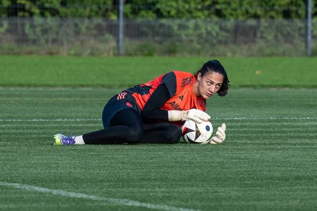 Maria Luisa Grohs Goalkeeper, FC Bayern Muenchen Women, 01 FC Bayern Muenchen Women, Football, Google Pixel Women Bundesliga, Training Session, Season 2025 2026, 21 07 2025 DFL DFB REGULATIONS PROHIBIT ANY USE OF PHOTOGRAPHS as IMAGE SEQUENCES and or QUASI VIDEO FC Bayern Muenchen Women, Football, Google Pixel Women Bundesliga, Training Session, Season 2025 2026, 21 07 2025 Muenchen Copyright: xEibner-Pressefoto HeikexFeinerx EP_HFR