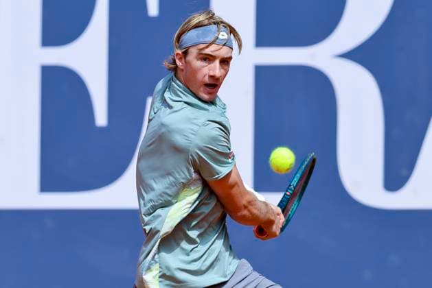 Lukas Neumayer Austria controls the ball, ATP 250 Tournament, Generali Open Kitzbuhel, Tennis stadium at Kapserfeld, July 22, 2025 in Kitzbuehel, Austria Photo by Marco Steinbrenner DeFodi Images Lukas Neumayer Austria controls the ball, ATP 250 Tournament, Generali Open Kitzbuhel, Tennis stadium at Kapserfeld, July 22, 2025 in Kitzbuehel, Austria Photo by Marco Steinbrenner DeFodi Images