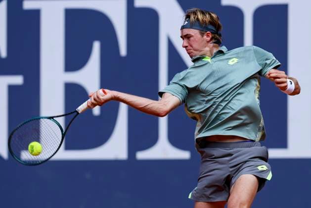 Lukas Neumayer Austria controls the ball, ATP 250 Tournament, Generali Open Kitzbuhel, Tennis stadium at Kapserfeld, July 22, 2025 in Kitzbuehel, Austria Photo by Marco Steinbrenner DeFodi Images Lukas Neumayer Austria controls the ball, ATP 250 Tournament, Generali Open Kitzbuhel, Tennis stadium at Kapserfeld, July 22, 2025 in Kitzbuehel, Austria Photo by Marco Steinbrenner DeFodi Images