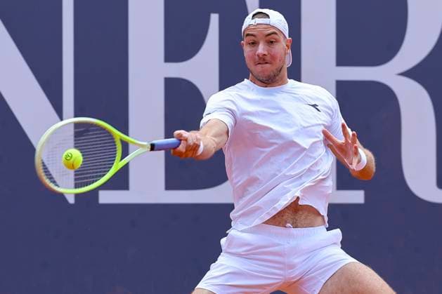 Jan Lennard Struff Germany controls the ball, ATP 250 Tournament, Generali Open Kitzbuhel, Tennis stadium at Kapserfeld, July 22, 2025 in Kitzbuehel, Austria Photo by Marco Steinbrenner DeFodi Images Jan Lennard Struff Germany controls the ball, ATP 250 Tournament, Generali Open Kitzbuhel, Tennis stadium at Kapserfeld, July 22, 2025 in Kitzbuehel, Austria Photo by Marco Steinbrenner DeFodi Images