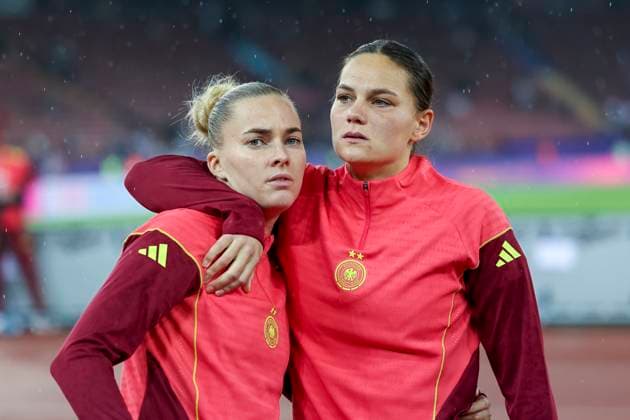 Laura Freigang Germany, 10 and Giovanna Hoffmann Germany, 18 after the match , UEFA Womens EURO 2025, Womens EURO, semi-final , Germany vs Spain, 23 07 2025, Letzigrund Stadium, Zurich, Switzerland Zurich Letzigrund Stadium Canton Zurich Switzerland Copyright: xGrantxHubbsx