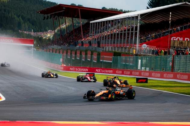 Formula 1 Moët & Chandon Belgian Grand Prix 2025 Alexis Perrin OVERTAKE MAXPPP - Stavelot 27 07 2025 81 PIASTRI Oscar (aus), McLaren F1 Team, action, 04 NORRIS Lando (gbr), McLaren F1 Team, action, 16 LECLERC Charles (mon), Scuderia Ferrari, action, 01 VERSTAPPEN Max (nld), Red Bull Racing, action at the Formula 1 Moët & Chandon Belgian Grand Prix 2025, the 13th round of the 2025 FIA Formula 1 World Championship, WM, Weltmeisterschaft at the Circuit de Spa-Francorchamps in Stavelot, Belgium, from July 24 to 27, 2025 Stavelot Belgium Copyright: xOVERTAKE MAXPPPxAlexisxPerrinx OVT202507276759 OVT202507276759