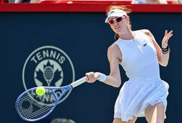 July 29, 2025, Montreal, Pq, Canada: Maya Joint, of Australia, plays a shot to Leylah Fernandez, of Canada, during their first round match at the National Bank Open tennis tournament in Montreal, Tuesday, July 29, 2025. Leylah Fernandez, Maya Joint, - ZUMAc35_ 20250729_zaf_c35_041 Copyright: xGrahamxHughesx