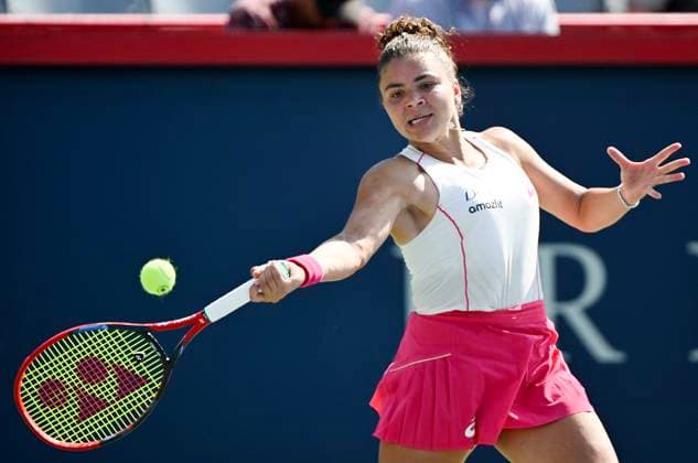 July 29, 2025, Montreal, Pq, Canada: Jasmine Paolini, of Italy, plays a shot to Aoi Ito, of Japan, during their second round match at the National Bank Open tennis tournament in Montreal, Tuesday, July 29, 2025. Aoi Ito, Jasmine Paolini, - ZUMAc35_ 20250729_zaf_c35_058 Copyright: xGrahamxHughesx